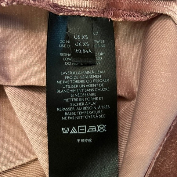 ANTHROPOLOGIE Krisha Mauve Crushed Velvet Mock Neck Short Sleeve Top - Picture 7 of 7